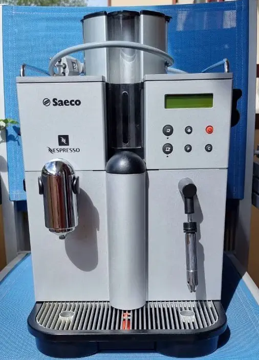 kaffeemaschine-saeco-nespresso.webp